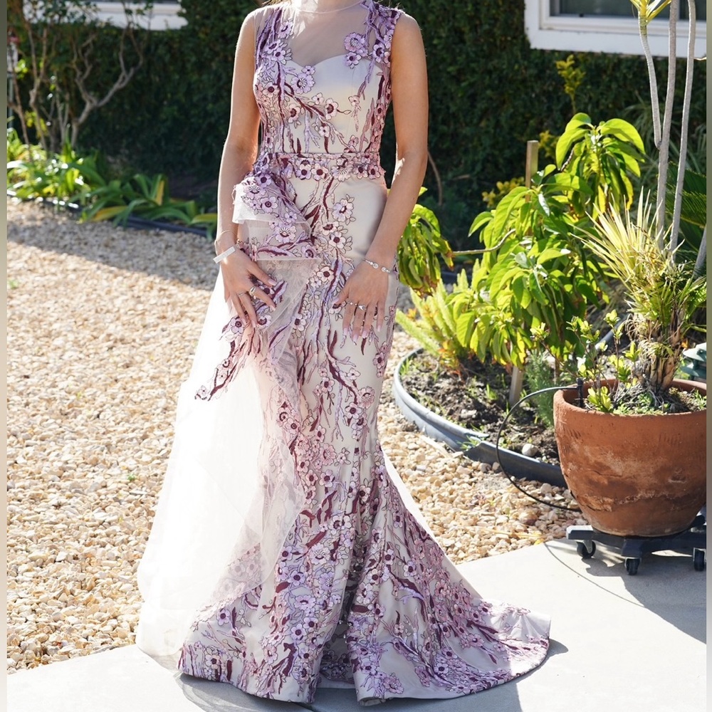 Downtown store Hermz, unique dress